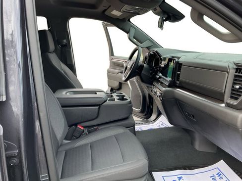 Used 2023 GMC Sierra 1500 Elevation image 15