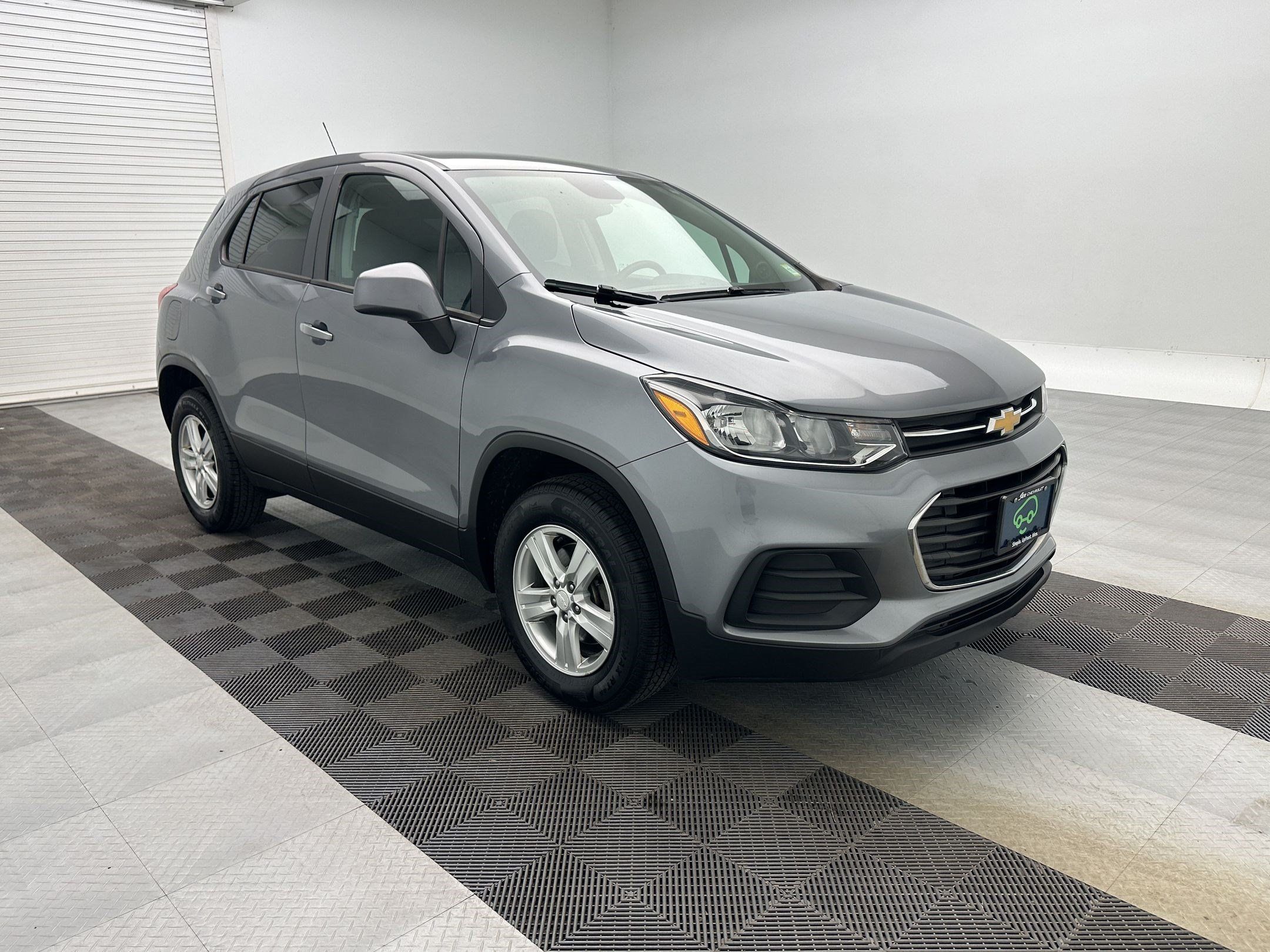 Certified 2020 Chevrolet Trax LS w/ Tint and Cruise Package AWD/4WD image 7
