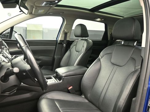 Used 2022 Kia Sorento S w/ Panoramic Sunroof Package image 12