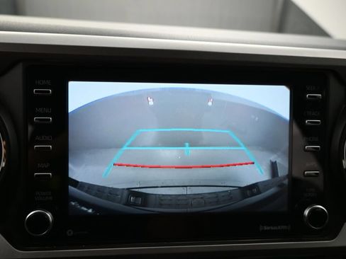 Used 2022 Toyota Tacoma SR5 w/ Technology Package RWD image 10