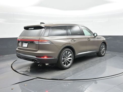 New 2026 Lincoln Aviator 2WD image 7