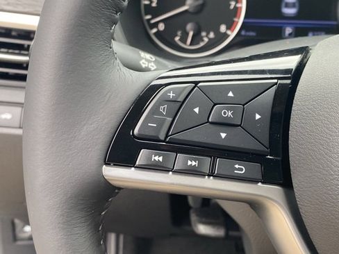 New 2025 Nissan Altima 2.5 SL image 17