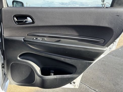 Used 2022 Dodge Durango GT image 25