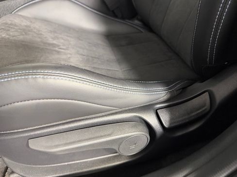 Used 2025 Hyundai Elantra N FWD image 25
