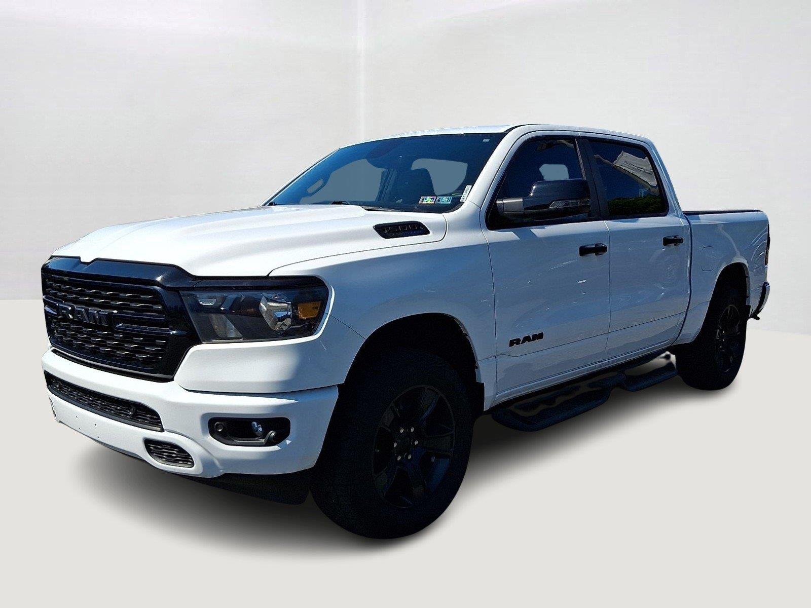 Used 2023 RAM 1500 Big Horn AWD/4WD image 3