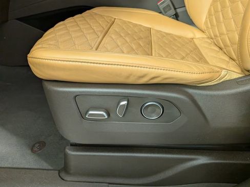 Certified 2024 Cadillac Escalade Premium Luxury w/ LPO, Floor Liner Package AWD/4WD image 18