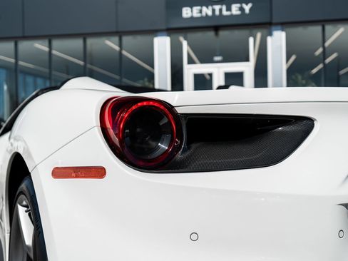 Used 2017 Ferrari 488 Spider RWD image 12