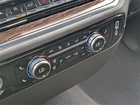 Used 2024 GMC Sierra 1500 Elevation image 20