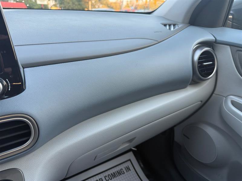 Used 2021 Hyundai Kona Ultimate FWD image 26