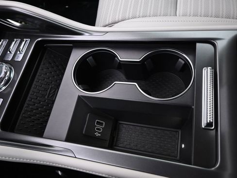 New 2026 Lincoln Nautilus Reserve AWD/4WD image 29