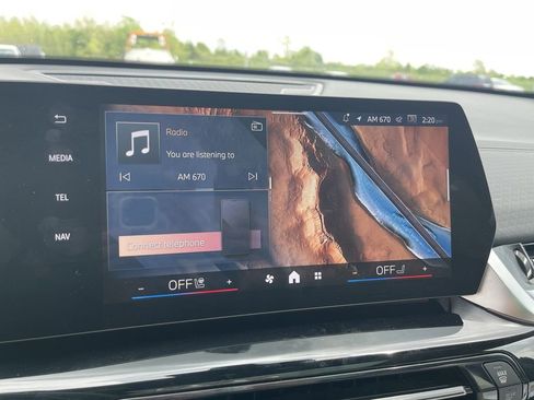 Used 2025 BMW X2 xDrive28i AWD/4WD image 14