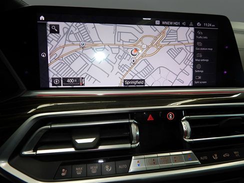 Used 2020 BMW X5 xDrive40i w/ M Sport Package image 27