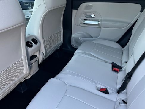 New 2026 Mercedes-Benz GLB 250 4MATIC image 12