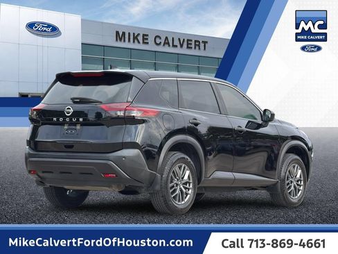 Used 2021 Nissan Rogue S FWD image 5