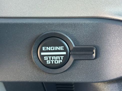 New 2026 Ford Bronco Outer Banks AWD/4WD image 11