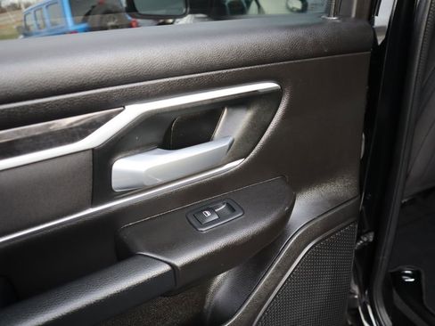 Used 2023 RAM 1500 Big Horn image 16