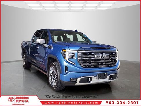 Used 2025 GMC Sierra 1500 Denali Ultimate AWD/4WD image 1