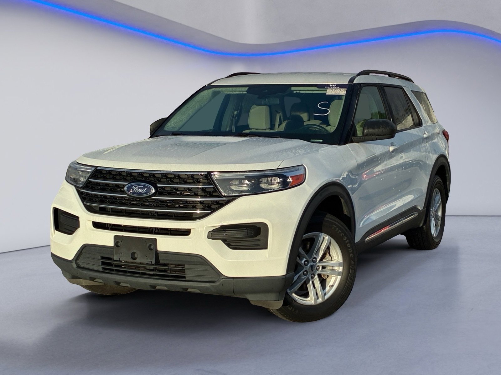 Used 2021 Ford Explorer XLT RWD image 2