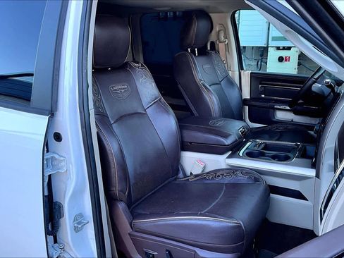 Used 2016 RAM 2500 Longhorn w/ Convenience Group image 8