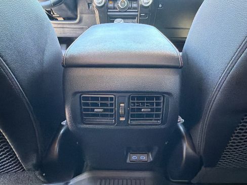 Certified 2024 Toyota 4Runner TRD Off-Road Premium w/ Moonroof Package AWD/4WD image 25