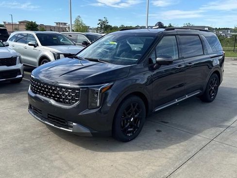 New 2026 Kia Carnival SX FWD image 3