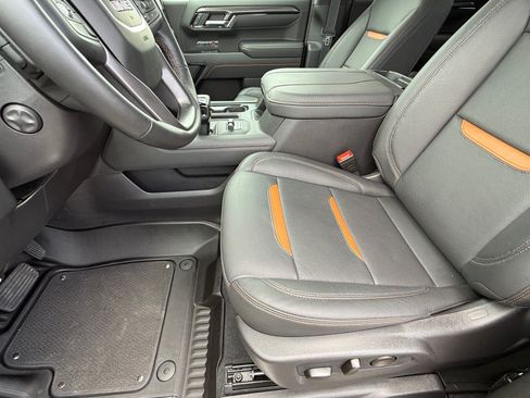 Used 2026 GMC Sierra 1500 AT4 w/ AT4 Premium Package AWD/4WD image 13