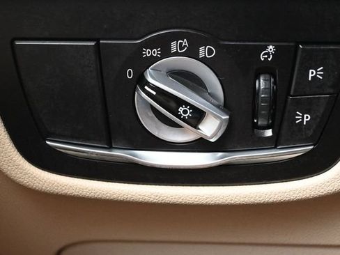 Used 2022 BMW X3 sDrive30i RWD image 23