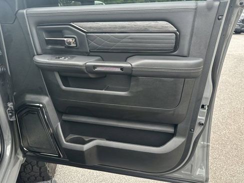 New 2026 RAM 3500 Limited AWD/4WD image 16