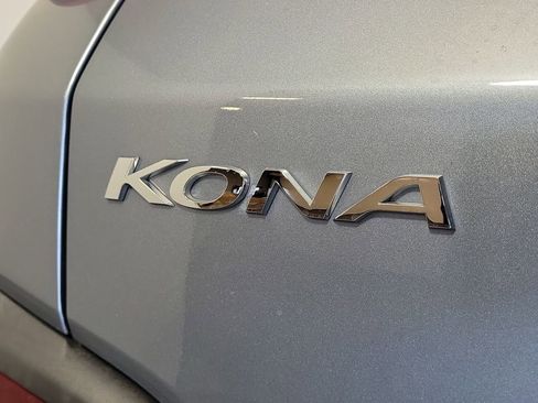 Used 2021 Hyundai Kona SE FWD image 8