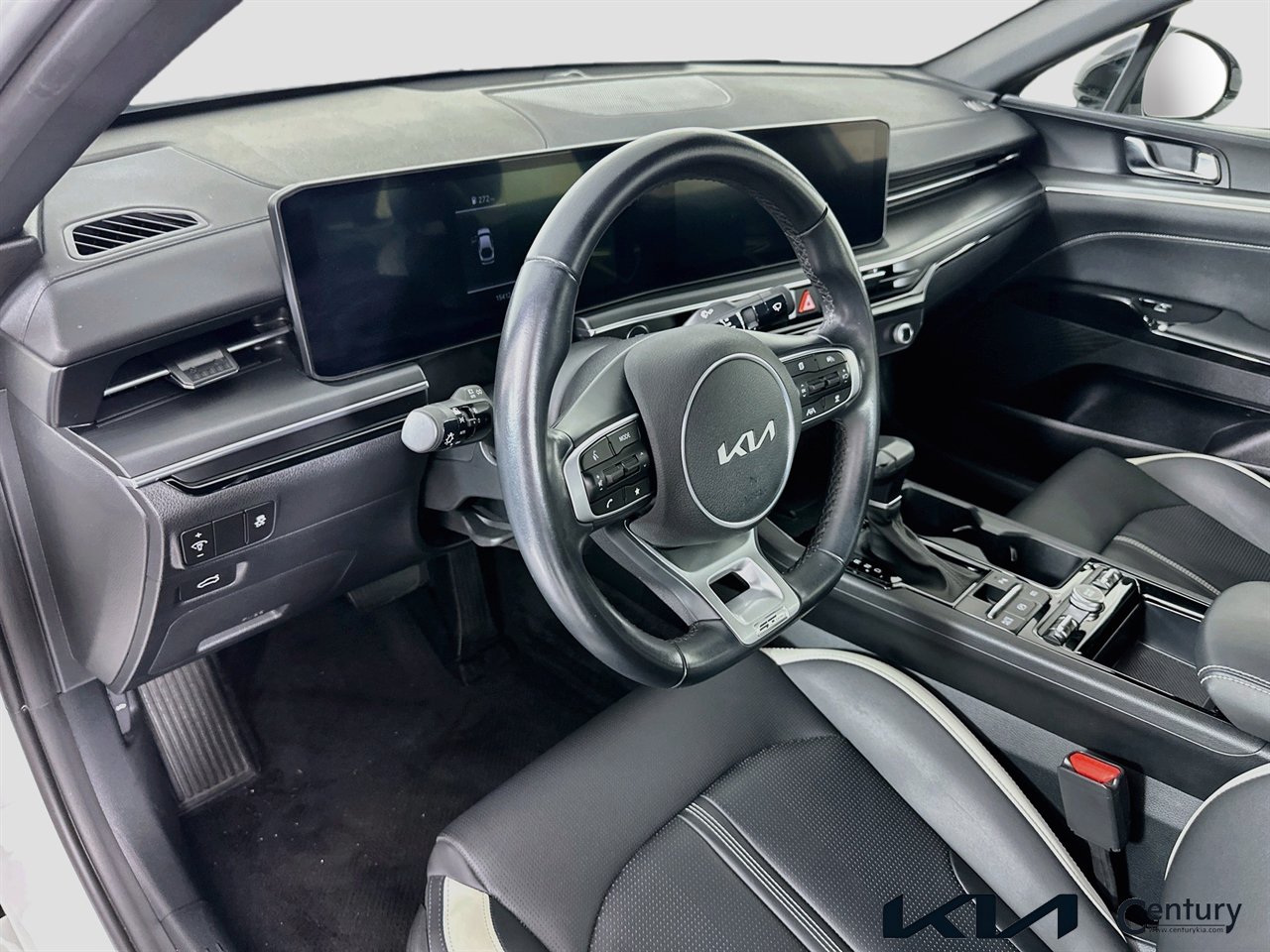 Used 2025 Kia K5 GT-Line FWD image 9