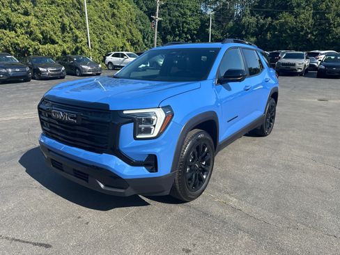 Used 2026 GMC Terrain Elevation w/ Elevation Premium Package AWD/4WD image 7