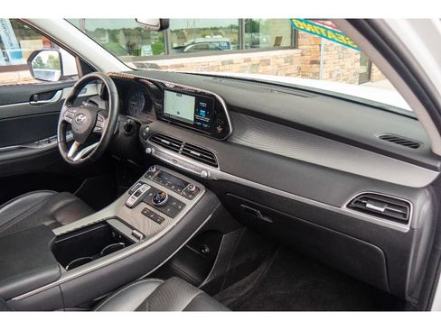 Used 2022 Hyundai Palisade SEL w/ 8P Bench Seat Package AWD/4WD image 15