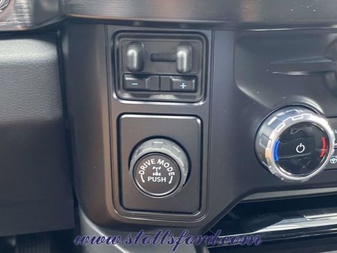 New 2026 Ford F250 Lariat image 28