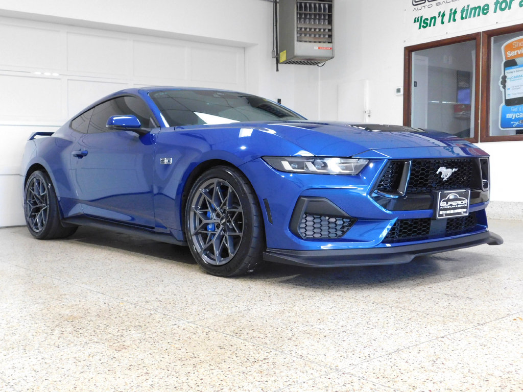 Used 2024 Ford Mustang GT Premium w/ GT Performance Package RWD image 5