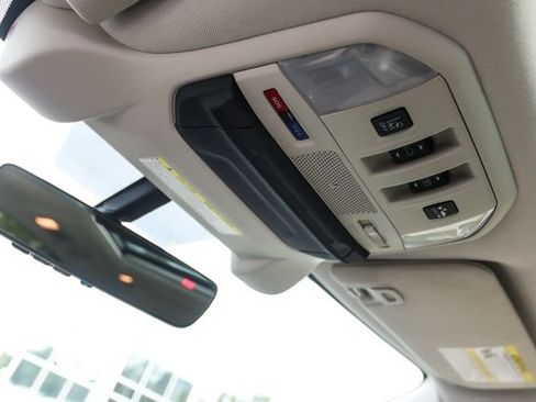 Used 2019 Subaru Ascent Limited image 41