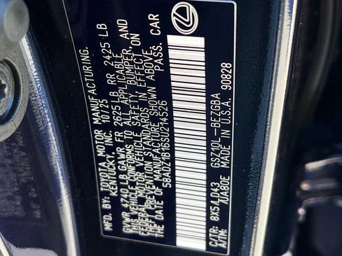 New 2025 Lexus ES 350 w/ Premium Package image 25