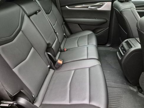 Used 2023 Cadillac XT5 Sportv w/ Technology Package AWD/4WD image 26