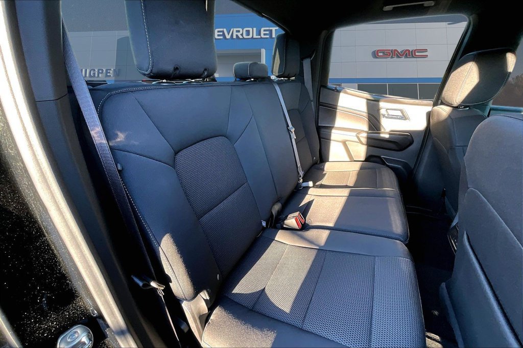 Used 2025 GMC Canyon Elevation w/ Convenience Package RWD image 29