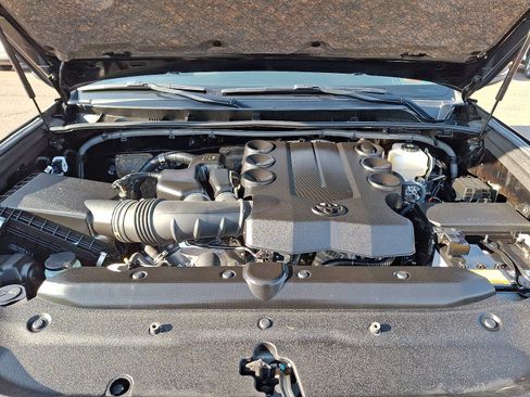 Certified 2023 Toyota 4Runner SR5 Premium image 31