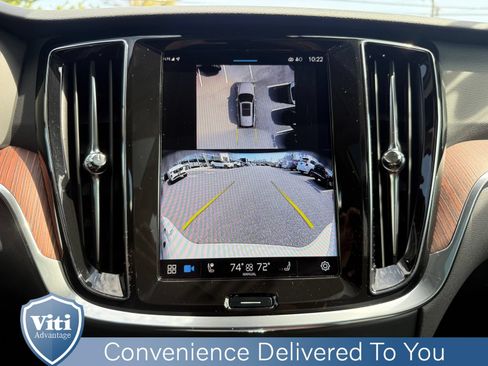 Used 2025 Volvo V60 B5 Cross Country Plus AWD/4WD image 34
