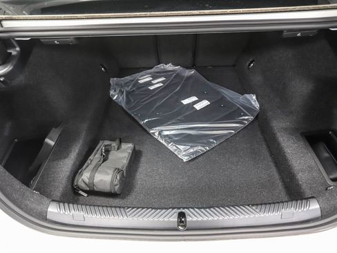 Used 2025 BMW 530i xDrive image 22