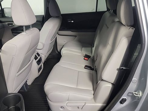 Certified 2019 Honda Pilot Touring image 17