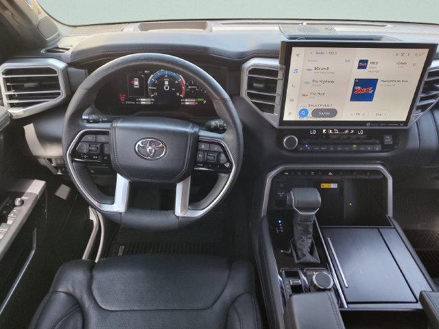 Used 2023 Toyota Sequoia Platinum AWD/4WD image 10