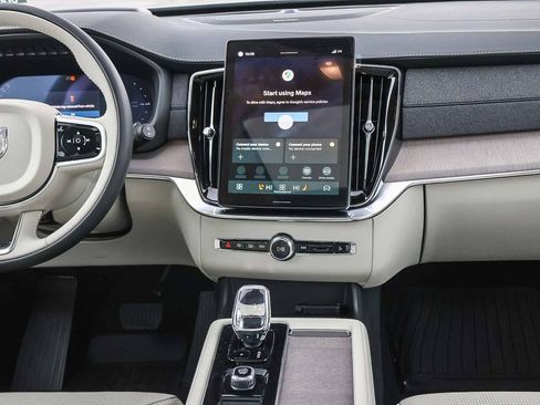 New 2026 Volvo XC90 T8 Ultra w/ Protection Package Premier image 24