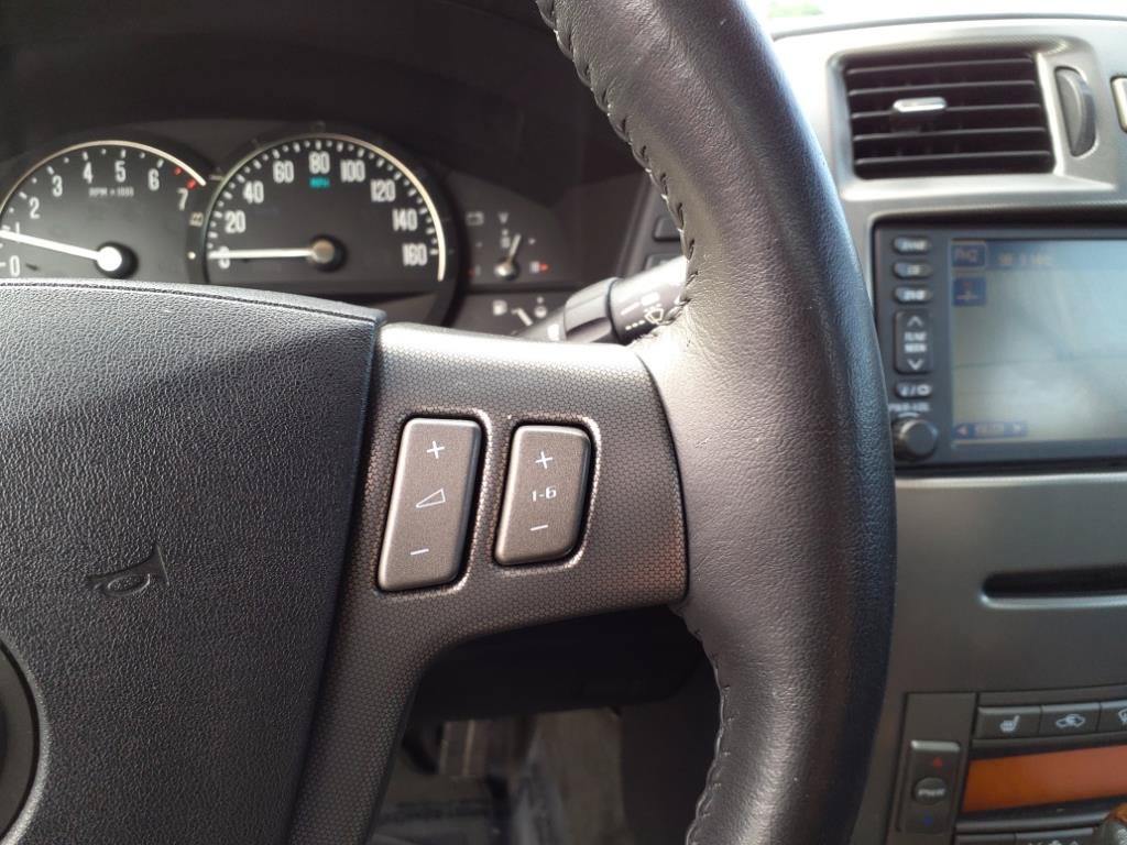Used 2005 Cadillac XLR RWD image 28