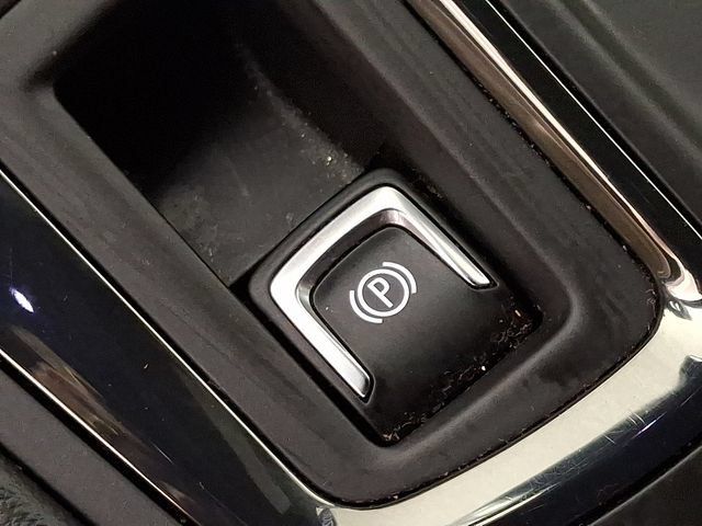 Used 2023 Chevrolet Equinox RS AWD/4WD image 25