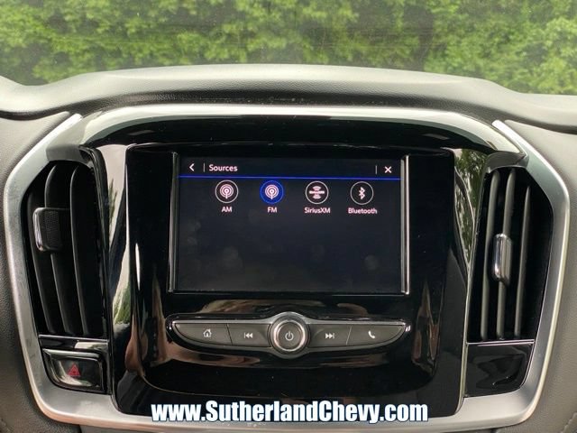 Used 2023 Chevrolet Traverse LT FWD image 27