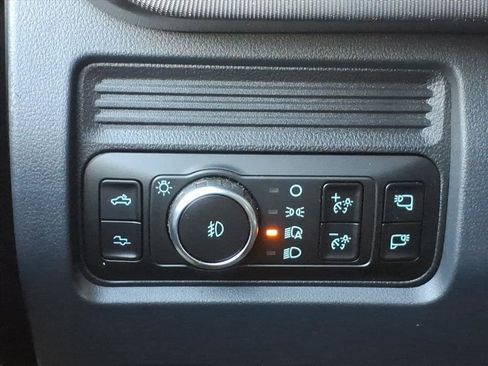 New 2026 Ford F450 Platinum w/ FX4 Off-Road Package image 19