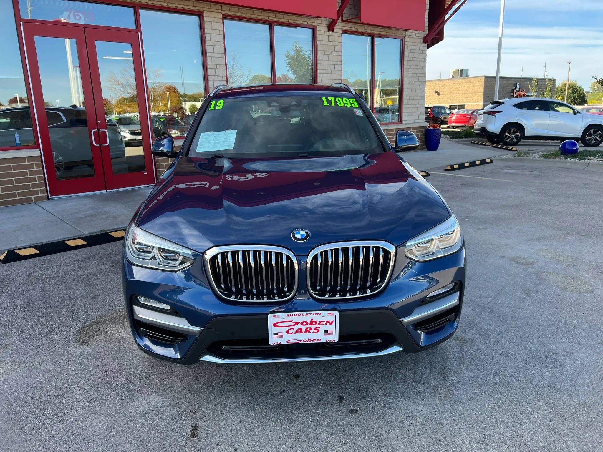Used 2019 BMW X3 xDrive30i AWD/4WD image 2