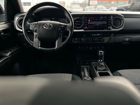 Used 2021 Toyota Tacoma TRD Off-Road w/ Technology Package image 26